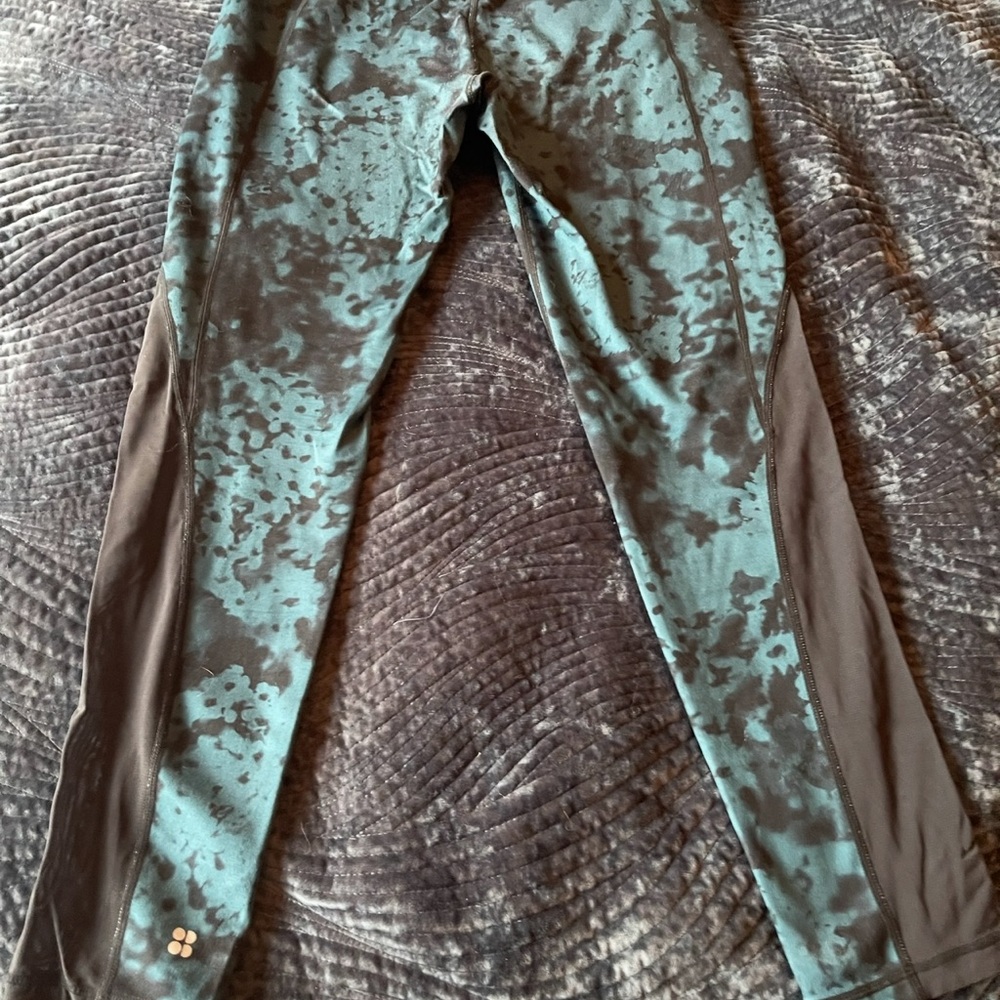 Sweaty Betty Reversible Mesh detail yoga leggings